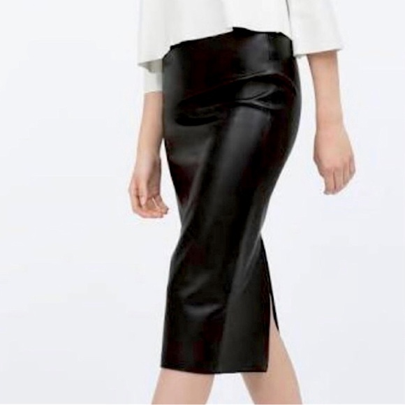 Zara Faux Leather Midi Skirt Sz. Small - Picture 4 of 9